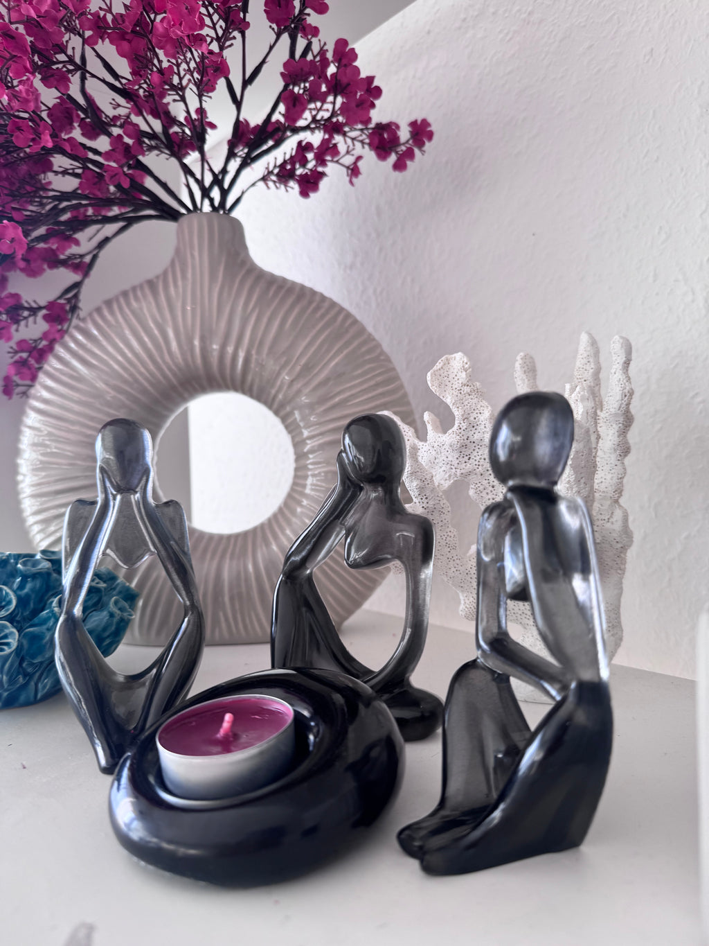 Decorative Fire Pit Figurine Set – Set of 4