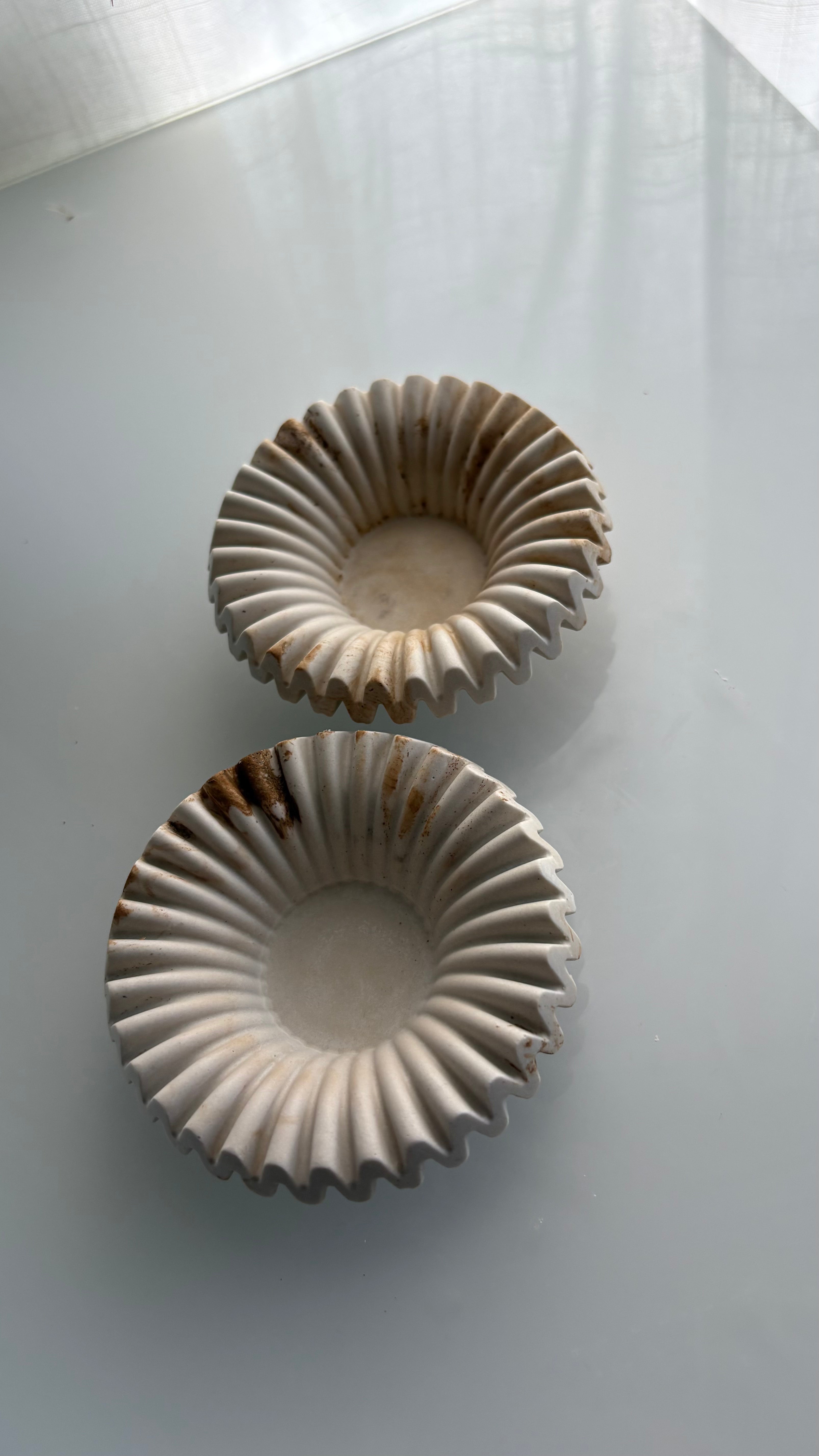 Ruffle Edge Storage Bowl