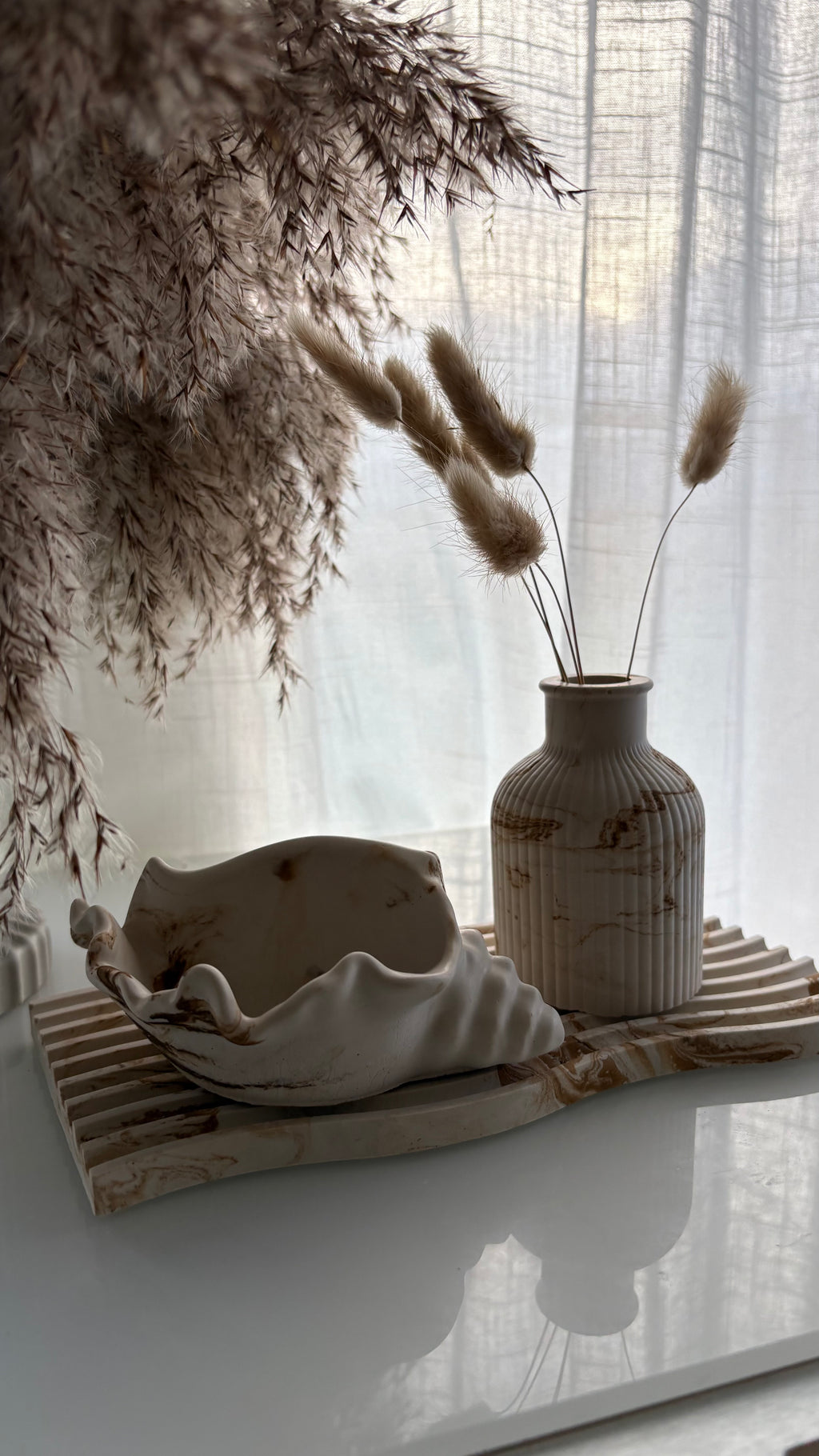 Ocean Wave Statement Tray