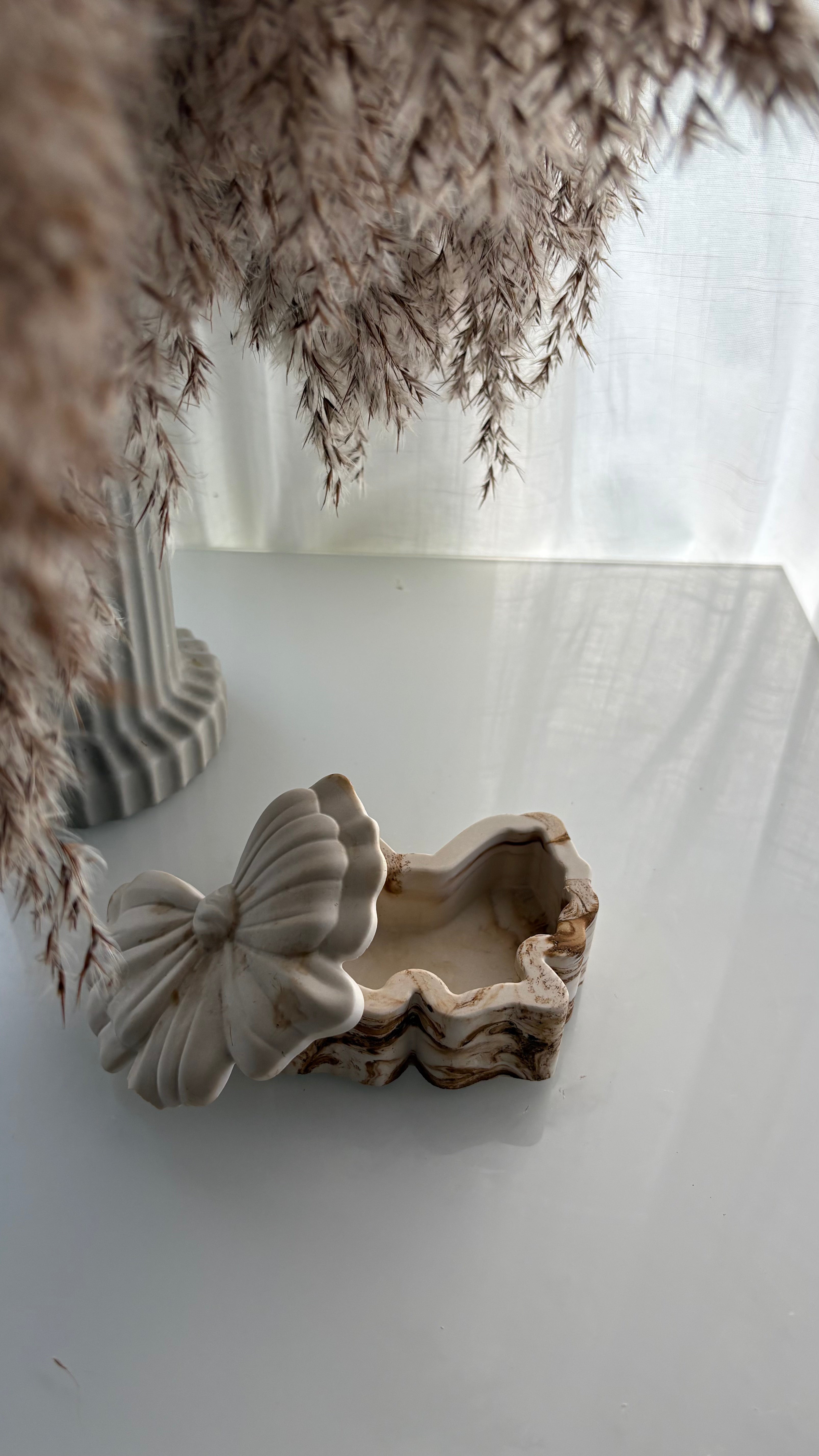 Bow Knot Storage Box