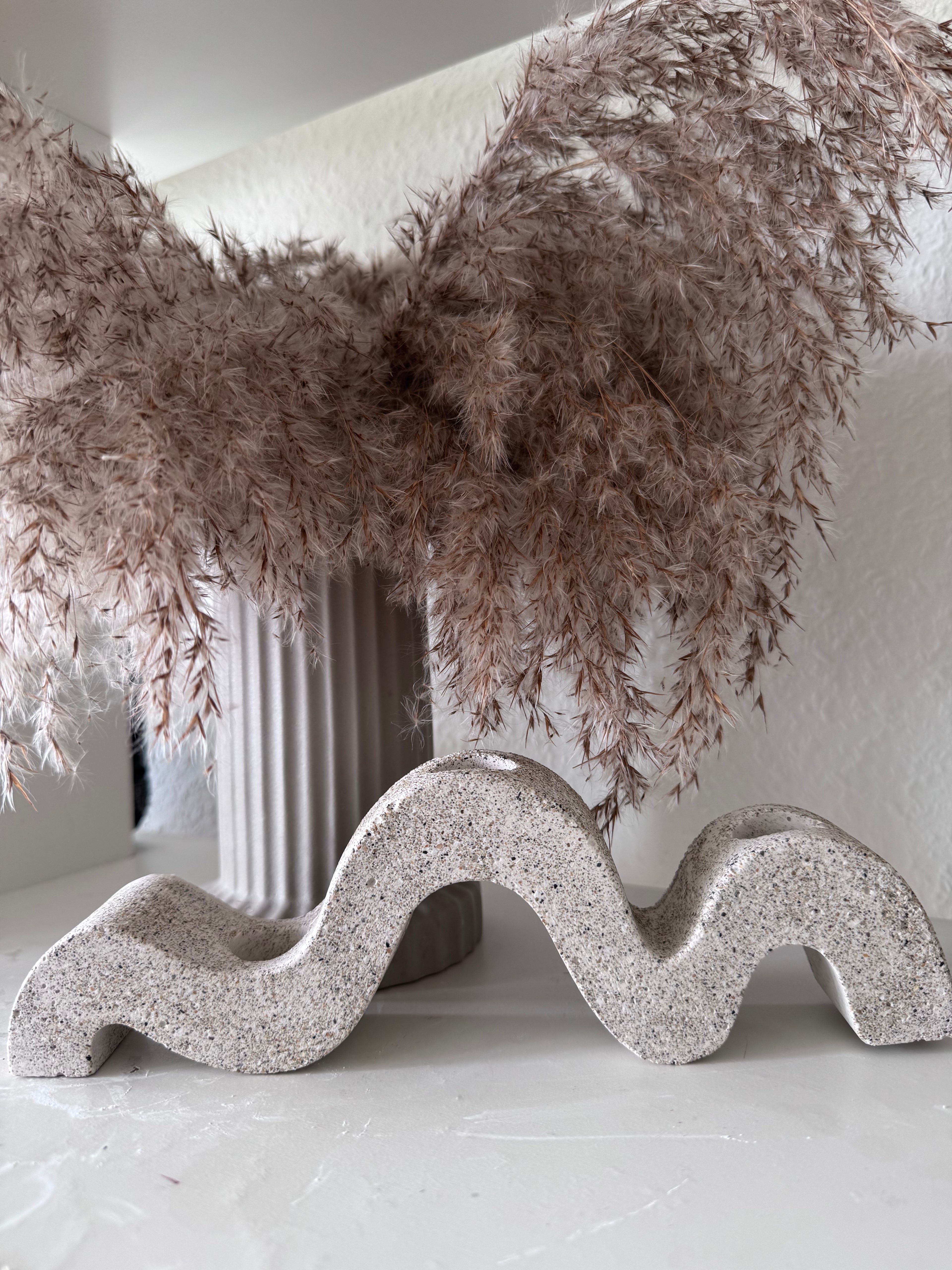Ripple Glow Candlestick Holder