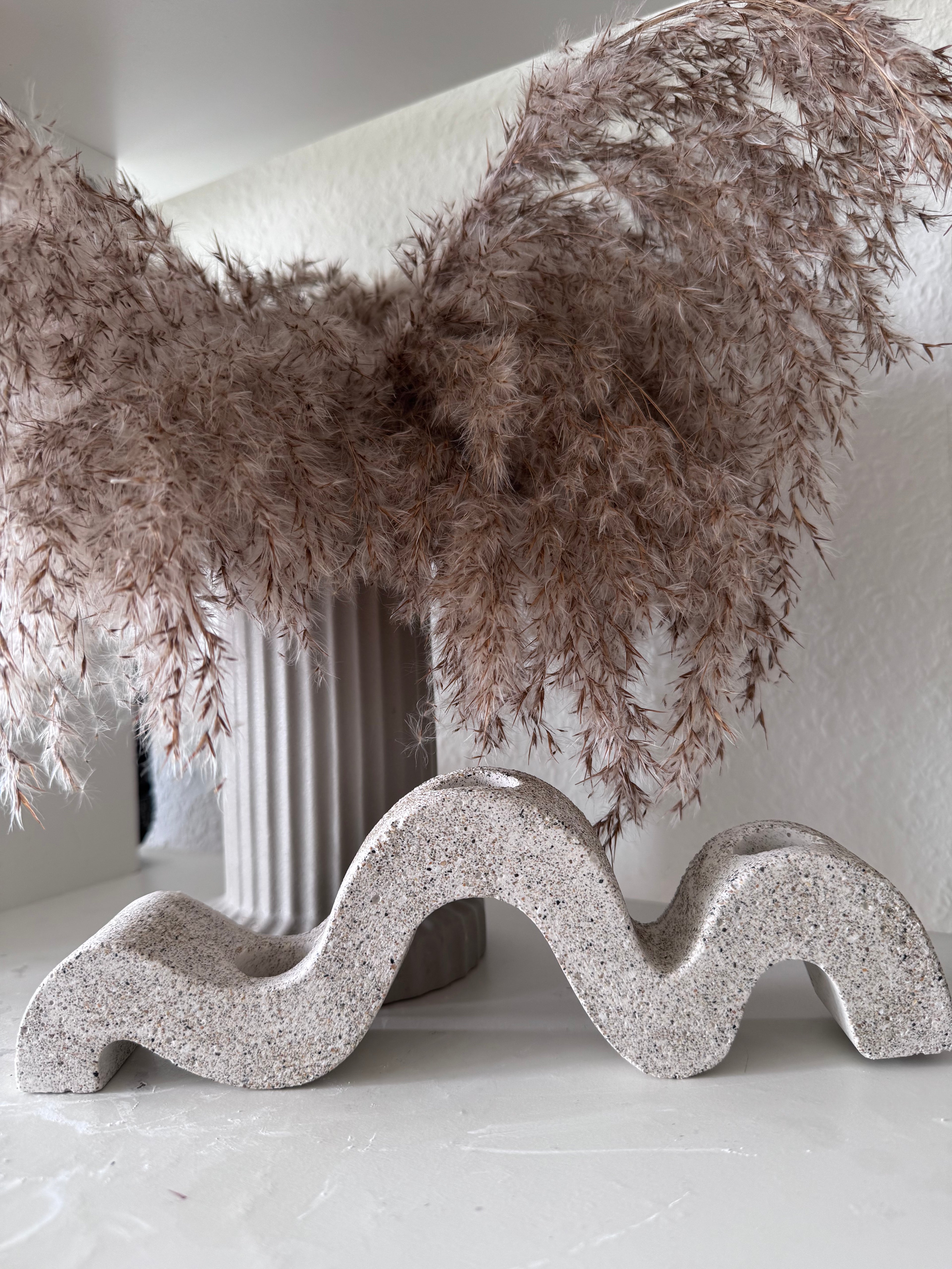 Ripple Glow Candlestick Holder